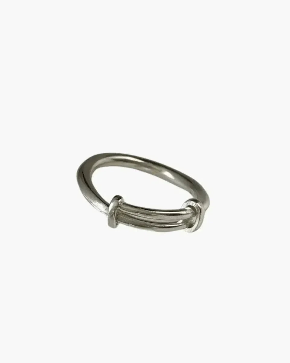 Auressa – Minimalist design – Adjustable ring-10419040813399-ZARA MAE LONDON