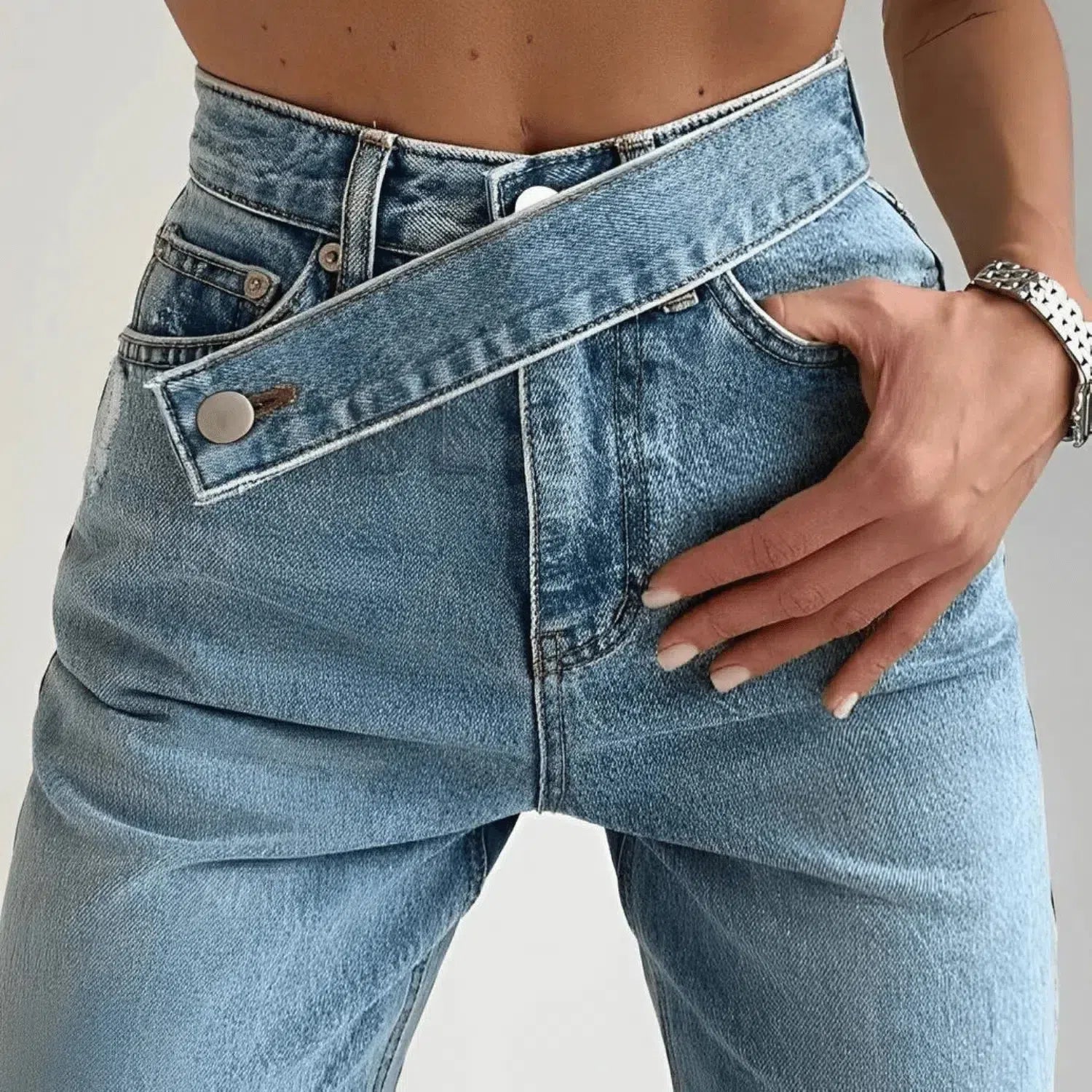 Casila – Asymmetrical closure – Straight-leg jeans-10427424604503-ZARA MAE LONDON