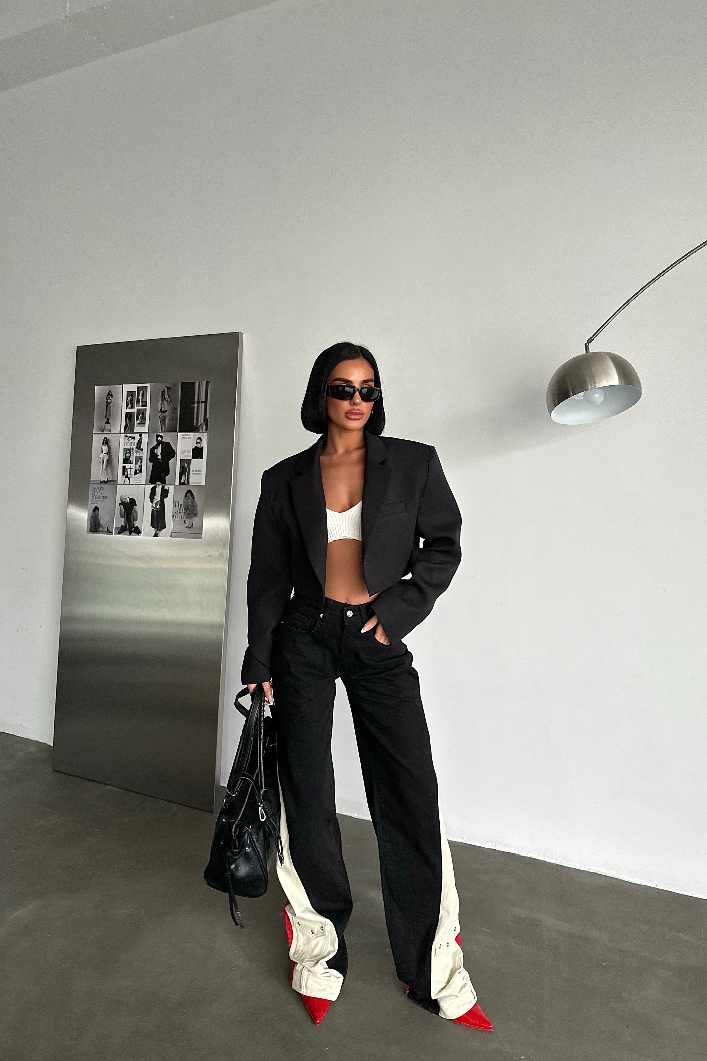 Tri-Tone Pocket Hem Jeans-10427394916695-ZARA MAE LONDON